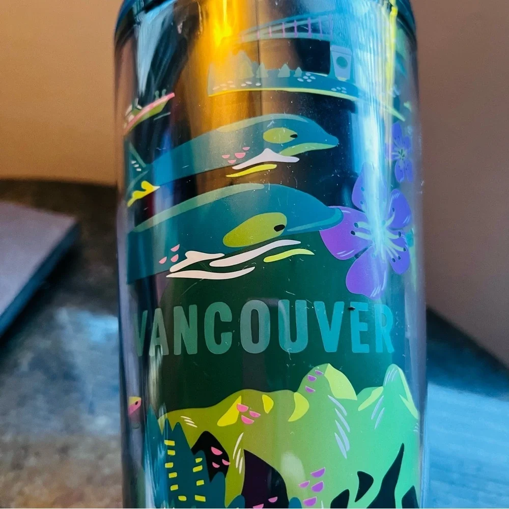Starbucks Discovery Series tumbler featuring Vancouver, Canada - Picture 3 of 12